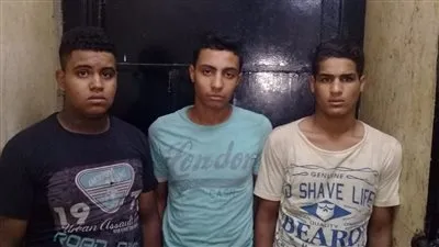 ضبط عصابة المراهقين عقب سرقتهم حديد كوبري تحت الإنشاء بالساحل