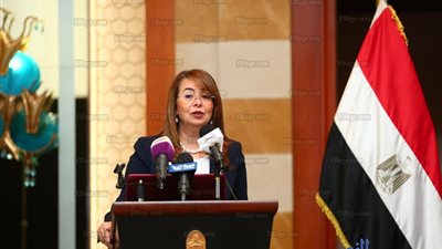 وزيرة التضامن تعرض برامج الوزارة خلال مؤتمر الغرفة الأمريكية بالقاهرة