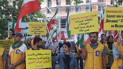 لاجئون إيرانيون يرفضون الصمت الأوروبي على إرهاب الملالي