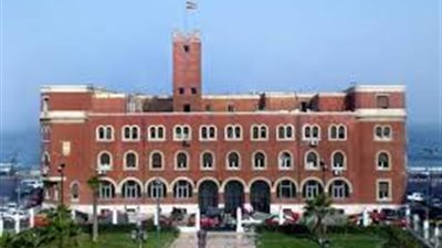 جامعة الإسكندرية: بدء التصحيح الإلكتروني والتوسع في بنوك الأسئلة خلال العام الجاري