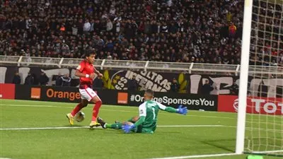 أول تعليق من مدرب وفاق سطيف بعد الخسارة أمام الأهلي