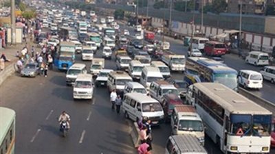 شلل مروري أعلى الطريق الدائري اتجاه محمور الشاذلي