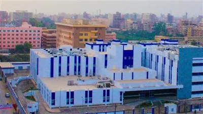 مستشفى المنوفية العسكري تستضيف خبير عالمي في مناظير العمود الفقري