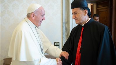البابا فرنسيس يستقبل البطريرك الماروني