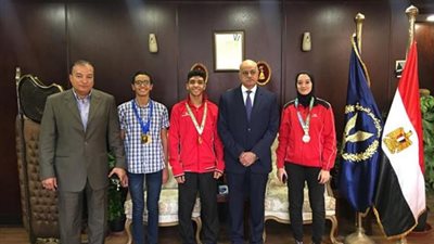 وزير الداخلية يكرم لاعبي اتحاد الشرطة الرياضي في لعبة الكاراتيه