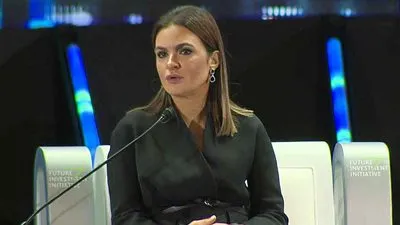  سحر نصر تبحث مع صندوق الاستثمارات العامة السعودي ضخ استثمارات جديدة فى مصر