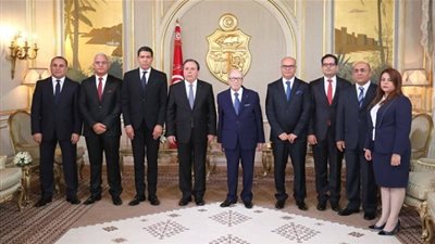 رئيس الجمهورية يتسلم أوراق إعتماد سبعة سفراء جدد لتونس بالخارج