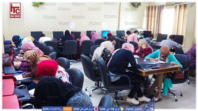 محافظ كفرالشيخ يتابع برنامج تدريب المتقدمين لمنحة معهد تكنولوجيا المعلومات (صور)