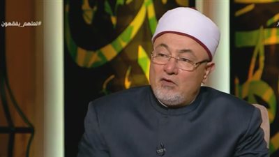 خالد الجندي: 