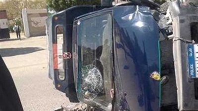 عاجل.. إصابة ٧ مجندين في انقلاب سيارة شرطة بالإسماعيلية