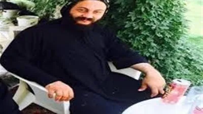 محامي الراهب فلتاؤس: نقل موكلي للمحكمة بسيارة إسعاف مجهزة طبيًا