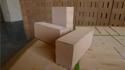 استخدام بول الإنسان في صناعة قوالب طوب صديقة للبيئة