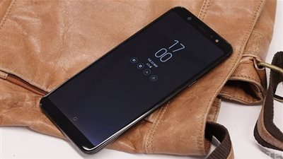 سامسونج تكشف عن هاتفها 