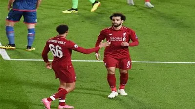 عاجل.. برشلونة يتخلى عن نجمه من أجل محمد صلاح