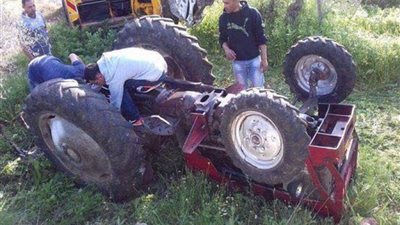 مزارع يلفظ أنفاسه الأخير إثر انقلاب جرار زراعي في مصرف بقنا