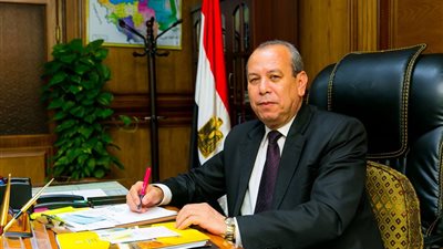 محافظ كفرالشيخ يعلن إنهاء 3 مشروعات صرف صحى بدسوق
