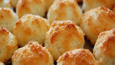 طريقة عمل كرات جوز الهند