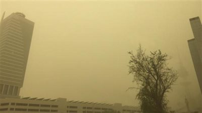 توقف الملاحة البحرية في مرافئ الكويت الثلاث لسوء الأحوال الجوية