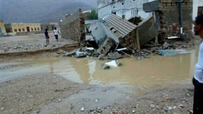 الحكومة اليمنية تخصص 3 ملايين دولار لإصلاح الأضرار الناجمة عن إعصار 
