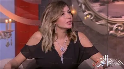 جنات تبكي على الهواء بعد أدائها هذه الأغنية