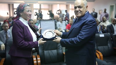 وزيرة البيئة: نسعى لعرض معدات ومنتجات الهيئة العربية للتصنيع على هامش مؤتمر التنوع البيولوجي 