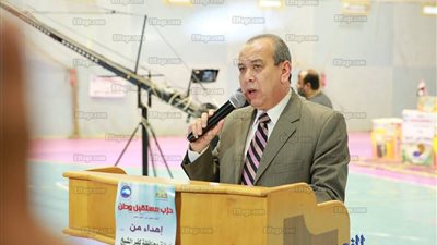 محافظ كفر الشيخ: 