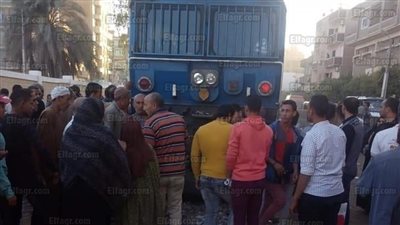 عاجل| كواليس وأسباب خروج قطار عن القضبان.. وحقيقة إصابة مواطنين (صور)