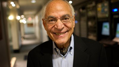 فاروق الباز عن حصوله على جائزة عالمية في الأخلاقيات: 