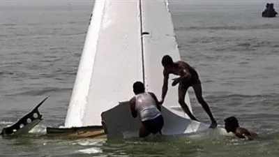 عاجل.. العثور على حطام في موقع فقد الاتصال بالطائرة الإندونيسية المنكوبة