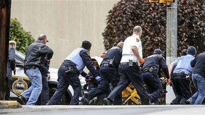 أمريكا: مسلمون يجمعون آلاف الدولارات لضحايا الهجوم على الكنيس اليهودي