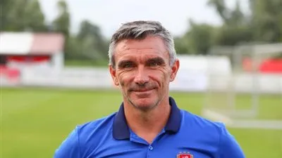 كارتيرون يطمئن على مصابي الأهلي