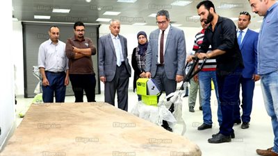 وزير الآثار يتفقد المتحف القومي للحضارة المصرية قبل افتتاحه (صور)