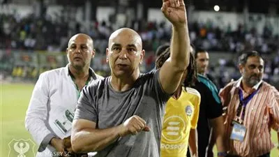 هل يكون حسام حسن مدربا لبيراميدز؟