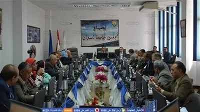 مجلس جامعة أسوان يوافق على إنشاء المركز الهندسي لخدمة البيئة والمجتمع بكلية هندسة الطاقة
