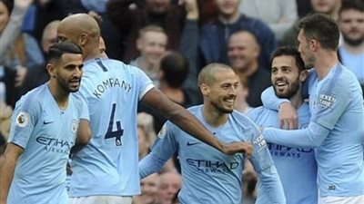 أجويرو يقود هجوم مانشستر سيتي أمام توتنهام