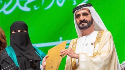 متفوقة على ٨٧ ألف مرشح ومرشحة.. السعودية عائشة الطويرقي تحصد جائزة تحدي القراءة العربي
