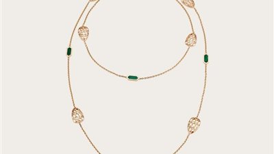 تشكيلة من سلاسل الذهب لإطلالة ناعمة هذا الموسم 