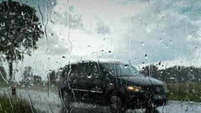 للسائقين.. نصائح لقيادة آمنة خلال العواصف