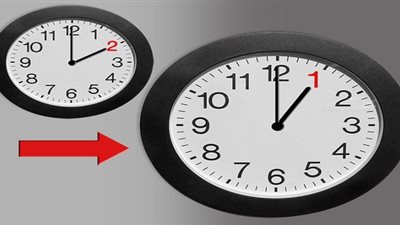 خبير مغربي: اعتماد التوقيت الصيفي في الشتاء دليلا على خلو الحكومة من الكفاءات
