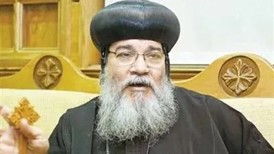 الأنبا مكاريوس يكشف حقيقة نقله أسقفا خارج مصر