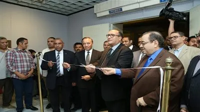 مجدي صابر يفتتح معرض 