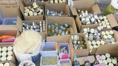 ضبط مصنع لإنتاج مستحضرات التجميل من مواد مجهولة المصدر بالشرابية