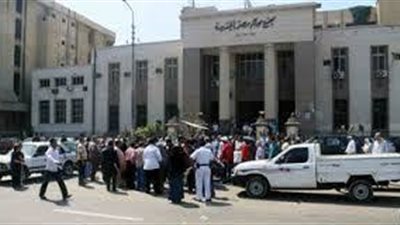 تشريح جثة سوداني قتل علي يد مصري بعين شمس عقب تعديه على المواطنين