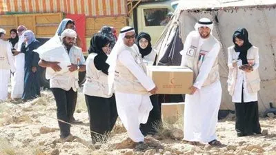 الهلال الأحمر الإماراتي يسير قافلة مساعدات عاجلة إلى مديرية حيفان بتعز