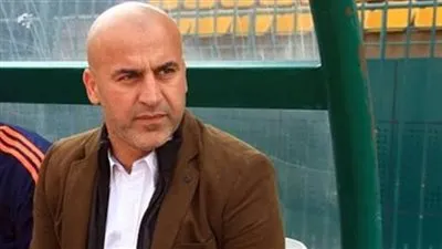 هشام زكريا: 