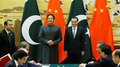 الصين تعرض على باكستان حل الأزمة المالية لكن بشروط
