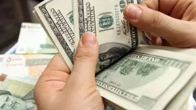 سعر الدولار أمام الجنيه فى بداية التعاملات المسائية اليوم الأحد 4/11/2018