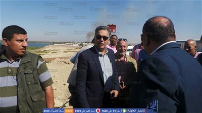 وزير النقل يتفقد مشروع كوبري كلابشة الجديد بأسوان 