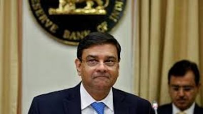 محامى الباكستانية المتهمة بازدراء الدين يفر الى هولندا