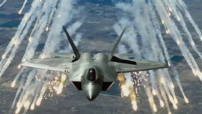 التحالف الدولي يقصف بلدة هجين السورية بقنابل الفسفور